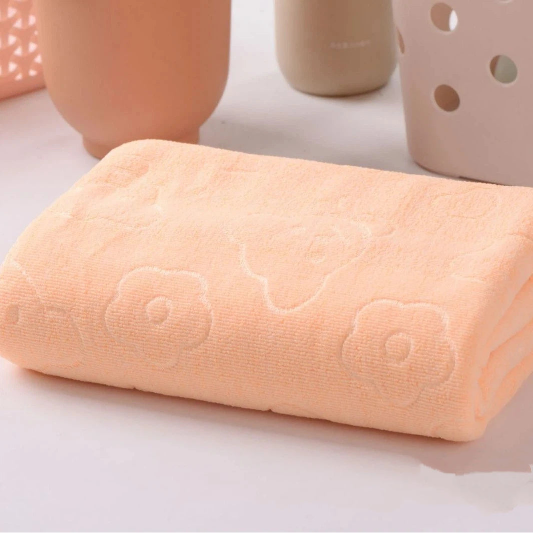 Serviette orange à motif 